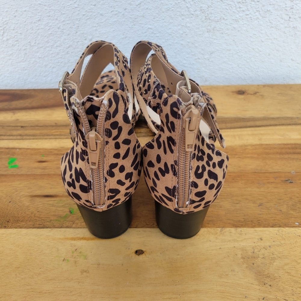 Bar lll Bayleef Ankle Strap Classic Pumps  Women's Size 9.5 - Picture 11 of 15
